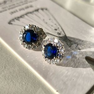 Royal blue & Swarovski crystal earrings